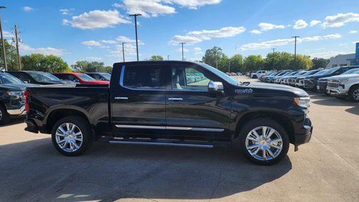 2025 Chevrolet Silverado 1500 High Country