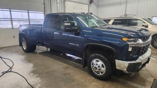 2022 Chevrolet Silverado 3500 LT