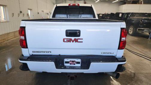 2016 GMC Sierra 2500 Denali