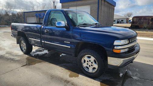1999 Chevrolet Silverado 1500 LS