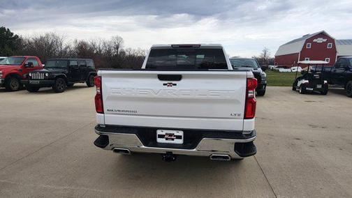 Iridescent Pearl Tricoat 2025 Chevrolet Silverado 1500 LTZ