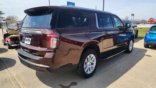 2023 Chevrolet Suburban Premier
