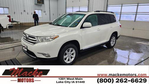 2012 Toyota Highlander SE