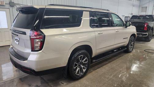 2021 Chevrolet Suburban 4WD Z71