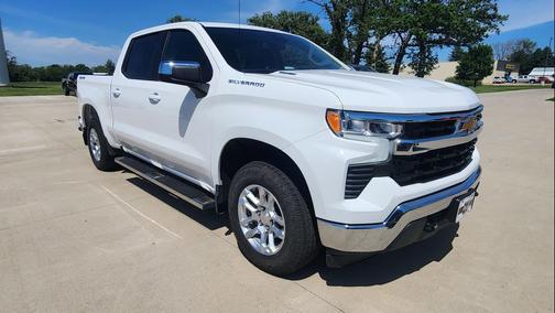 Summit White 2025 Chevrolet Silverado 1500 LT