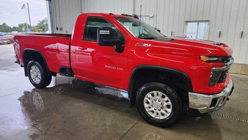2025 Chevrolet Silverado 3500 LT