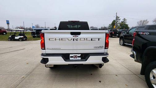 2025 Chevrolet Silverado 3500 High Country