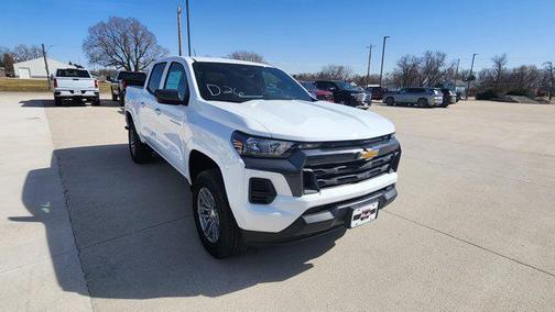 Summit White 2026 Chevrolet Colorado LT