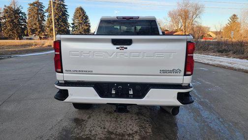 2025 Chevrolet Silverado 3500 High Country
