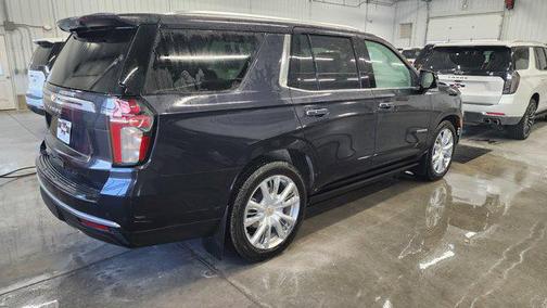 2023 Chevrolet Tahoe 4WD High Country