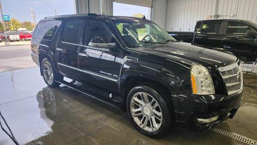 2010 Cadillac Escalade ESV Base
