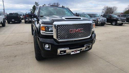 2017 GMC Sierra 2500 Denali