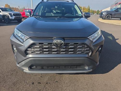 Magnetic Gray Metallic 2019 Toyota RAV4 Limited