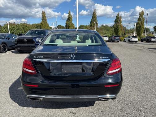 2018 Mercedes-Benz E-Class 4MATIC