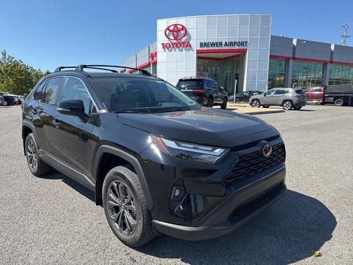 2025 Toyota RAV4 Hybrid XLE Premium