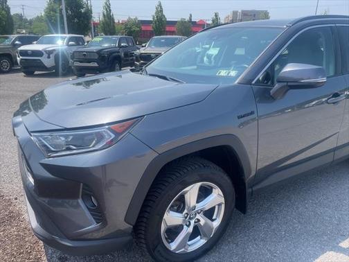 2021 Toyota RAV4 Hybrid XLE Premium