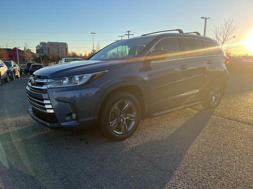 2017 Toyota Highlander Limited Platinum