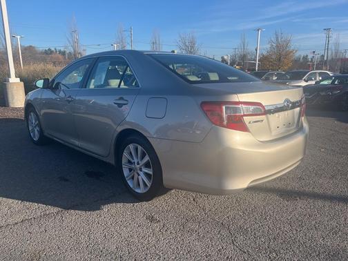 2014 Toyota Camry XLE