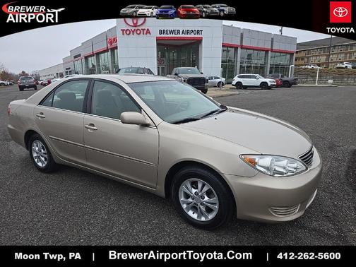 2005 Toyota Camry LE V6
