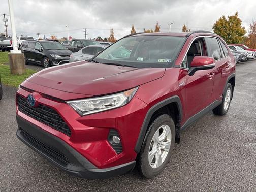 2021 Toyota RAV4 Hybrid XLE