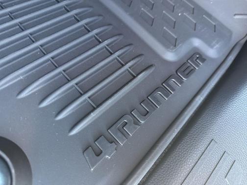 Ice Cap 2026 Toyota 4Runner TRD Off Road Premium