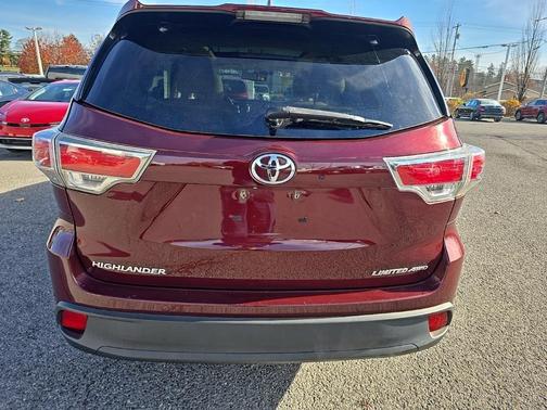 2016 Toyota Highlander Limited Platinum