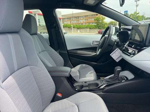 2025 Toyota Corolla Hybrid SE