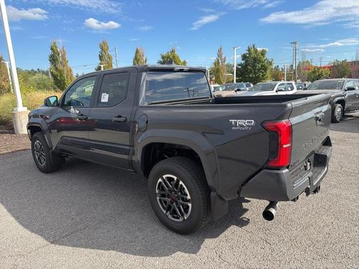 2025 Toyota Tacoma TRD Sport