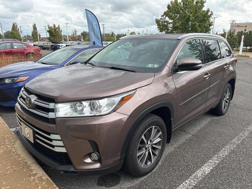 2017 Toyota Highlander XLE