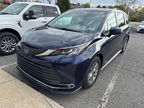 Blueprint 2021 Toyota Sienna XLE 7 Passenger
