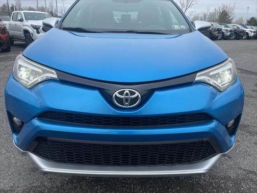 2016 Toyota RAV4 SE