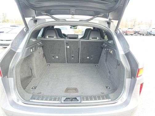 2020 Jaguar F-PACE SVR P550 AWD Automatic