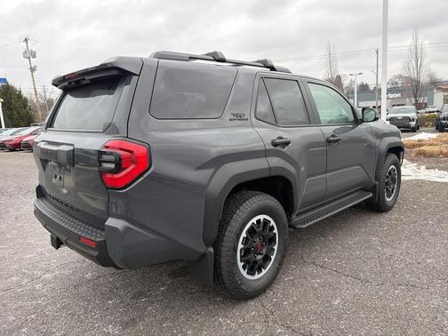 2025 Toyota 4Runner TRD Off Road
