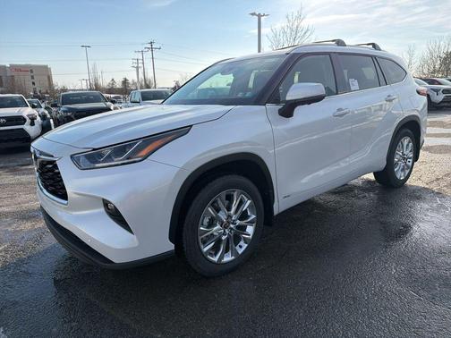 2026 Toyota Highlander Hybrid Limited