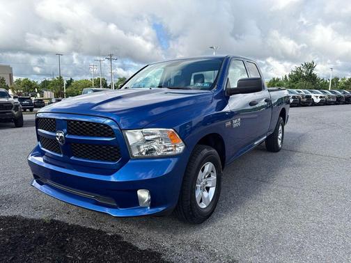 Blue Streak Pearlcoat 2017 RAM 1500 Express