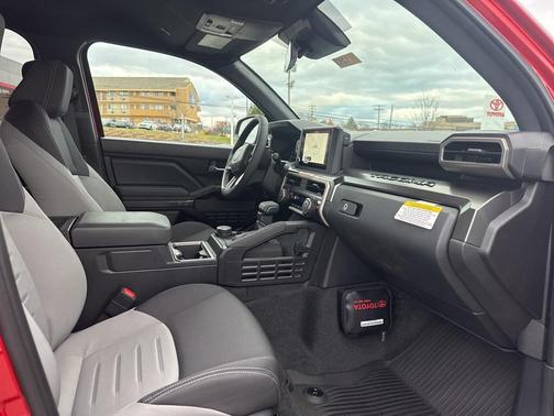 2025 Toyota Tacoma TRD Off-Road