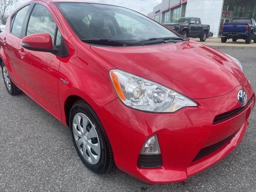 2013 Toyota Prius c Two