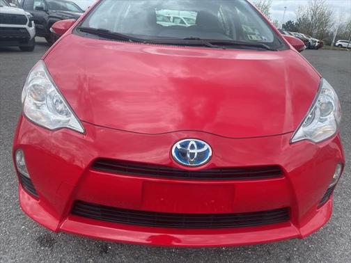 2013 Toyota Prius c Two