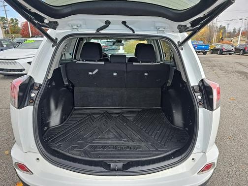 2018 Toyota RAV4 Adventure