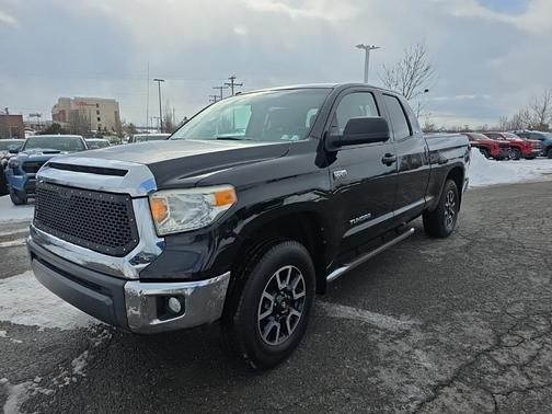 2014 Toyota Tundra SR5