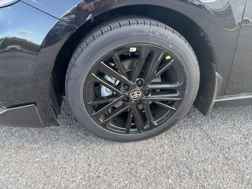 Midnight Black Metallic 2026 Toyota Camry SE