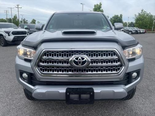 2016 Toyota Tacoma TRD Sport
