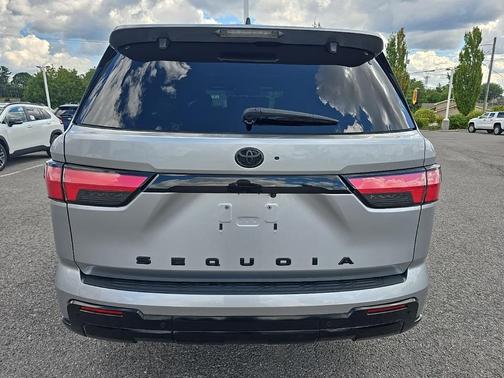 2024 Toyota Sequoia Platinum