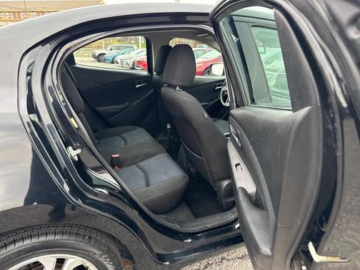 2017 Toyota Yaris iA Base