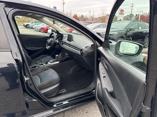 2017 Toyota Yaris iA Base