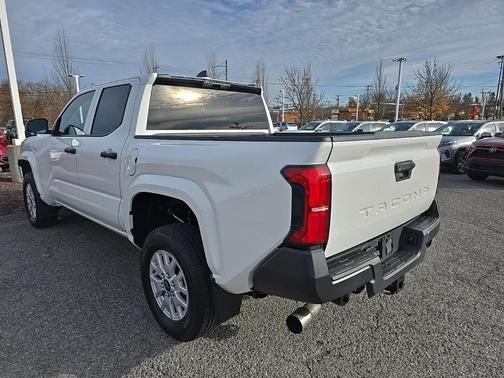 2024 Toyota Tacoma SR