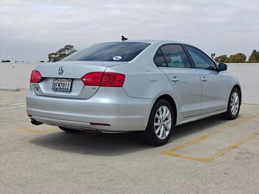 2014 Volkswagen Jetta Auto SE w/Connectivity