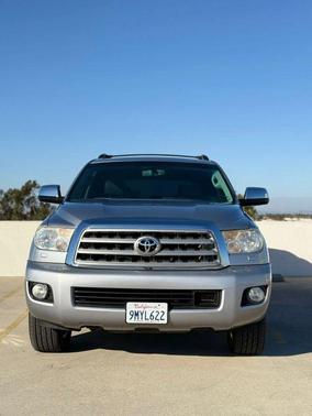 2011 Toyota Sequoia Platinum