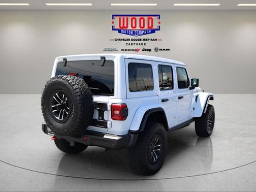 Bright White Clearcoat 2026 Jeep Wrangler Rubicon