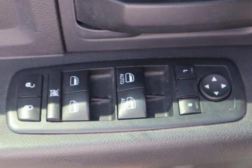 2012 RAM 1500 ST